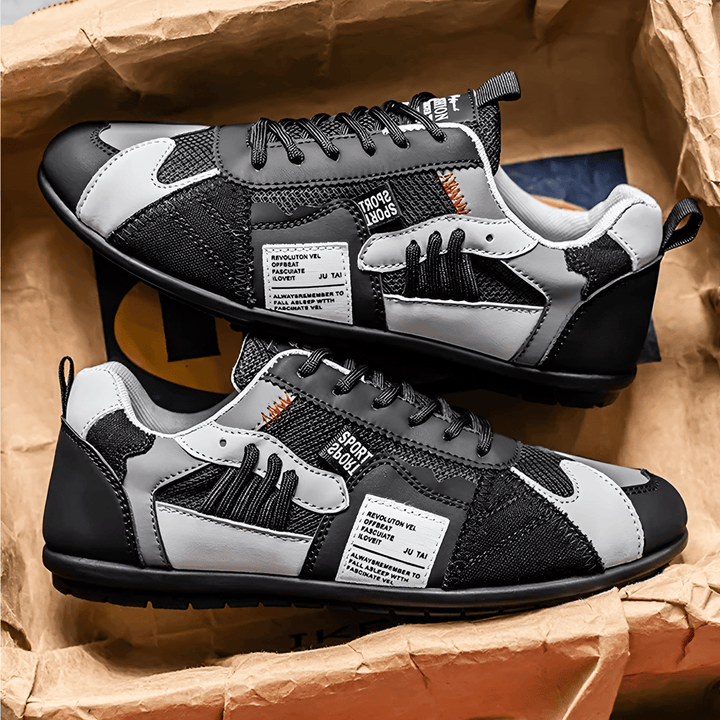 Globe Sneaker