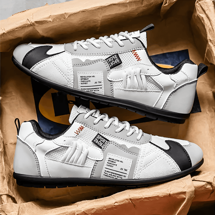 Globe Sneaker